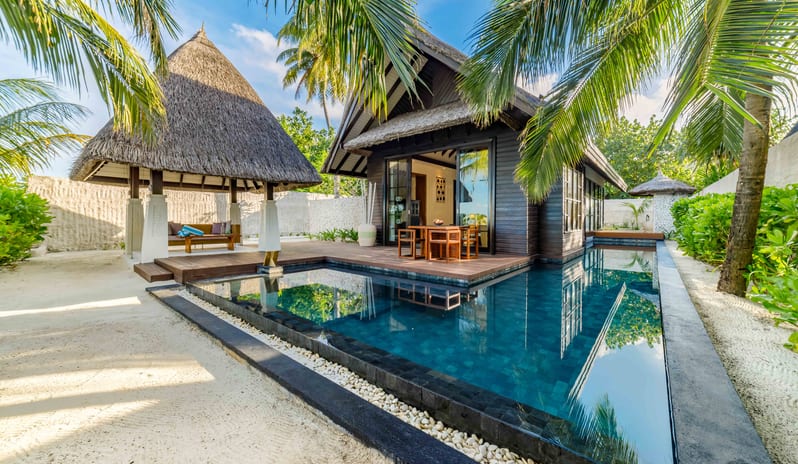 OZEN RESERVE BOLIFUSHI, Earth Pool Villa Exterior